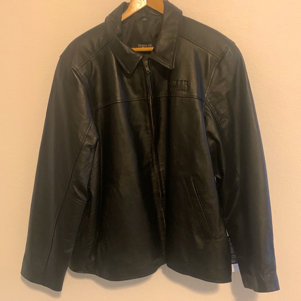 NWT Burks Bay leather jacket with Pioneer emblem